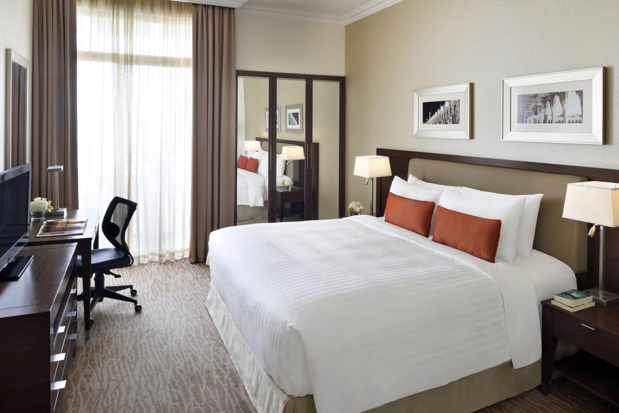 Marriott Executive Apartments Riyadh, Convention Center Exterior photo